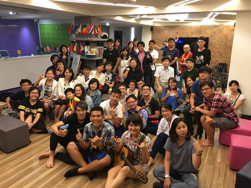 Dreamwell Hostel Kaohsziung Kültér fotó